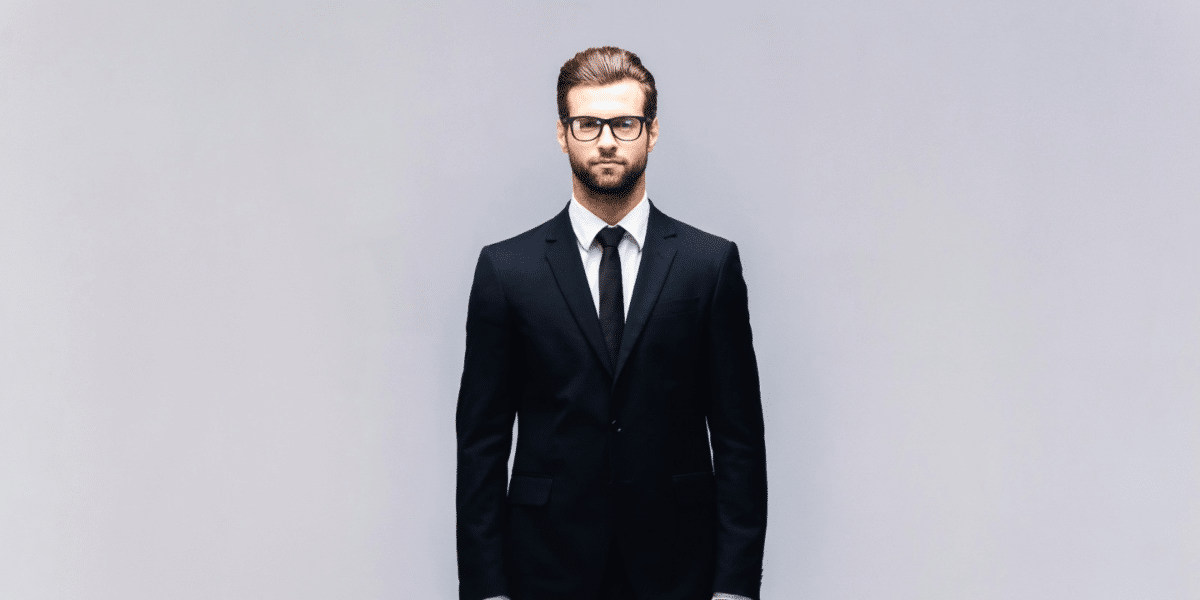 The Pitfalls of Trying to Do It All: Why You Can't Go It Alone in Business