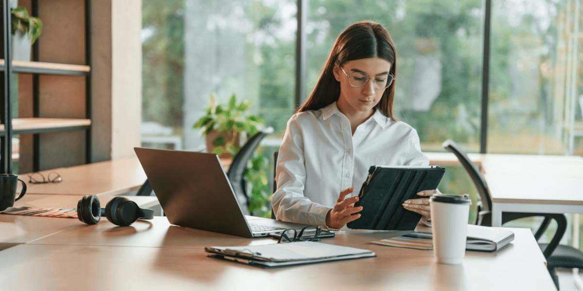 Understanding When to Give Your Employees a Raise: Key Considerations for Employers