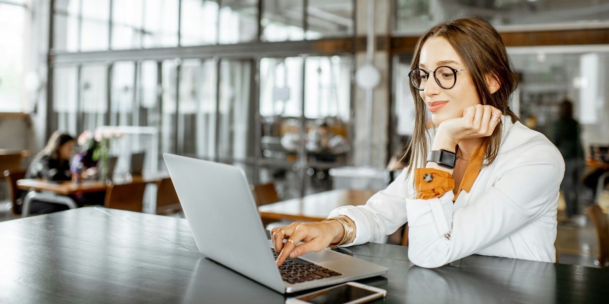 Women in Hustle Culture Shaping the Future of Modern Business