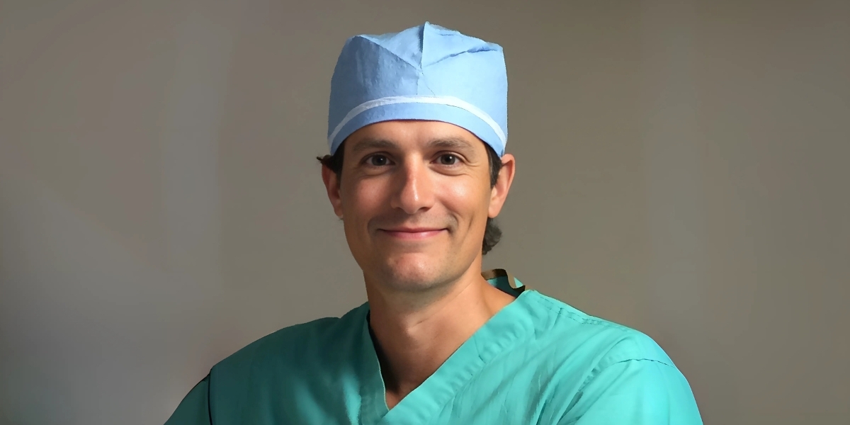 How Minimally Invasive Techniques are Enhancing Neurosurgery: A Look at Dr. Henry Aryan’s Work