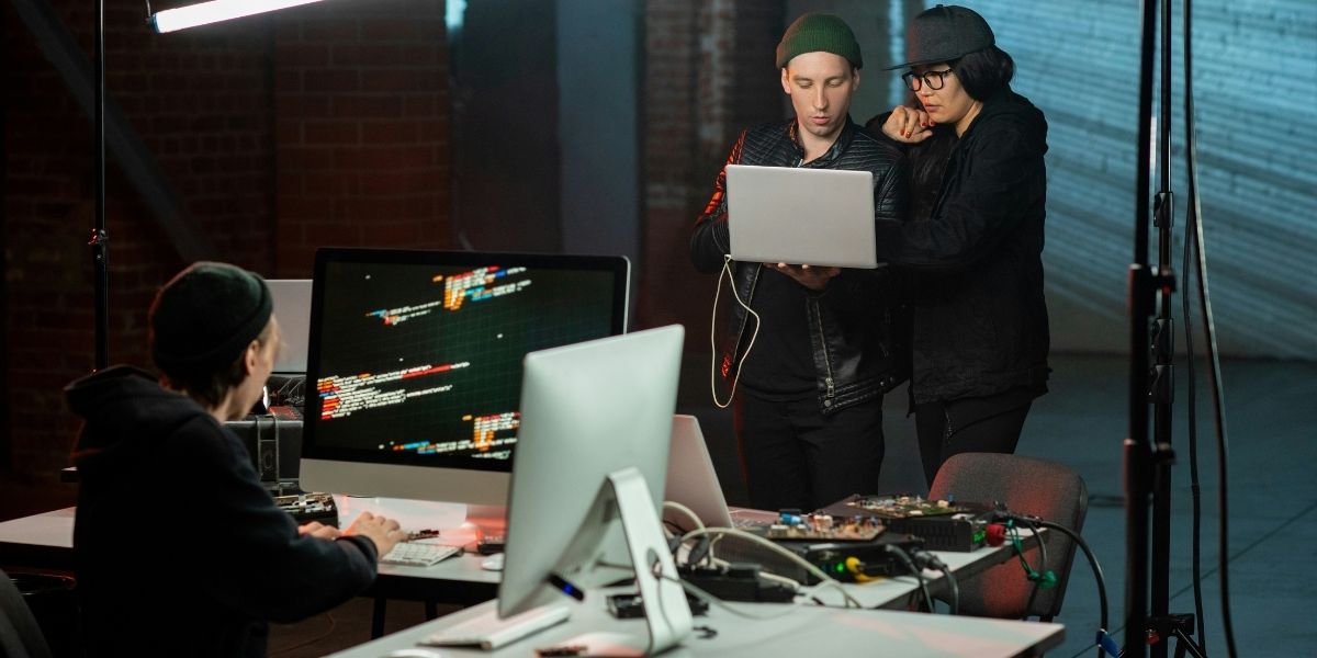 Online Privacy Protection for Entrepreneurs: Secure Data Without VPNs