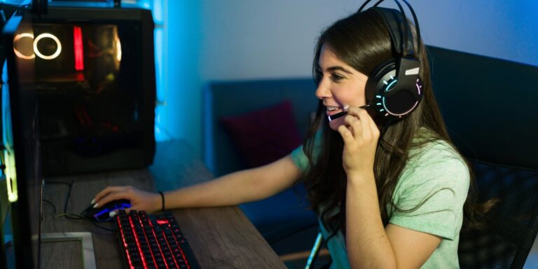 From Simple Pixels to Stunning Worlds How Graphics Cards First Emerged