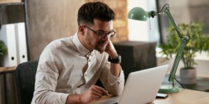 Steady Growth, No Investors How Small Businesses Can Thrive Without Venture Capital