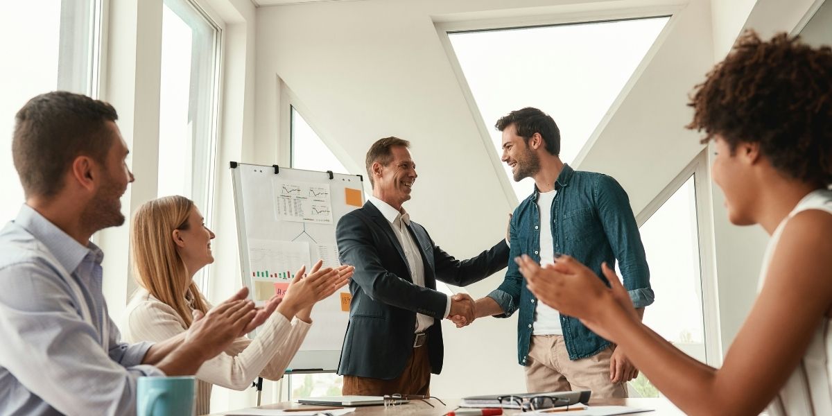 How Founders Can Spot the Perfect Moment to Sell Their Startup
