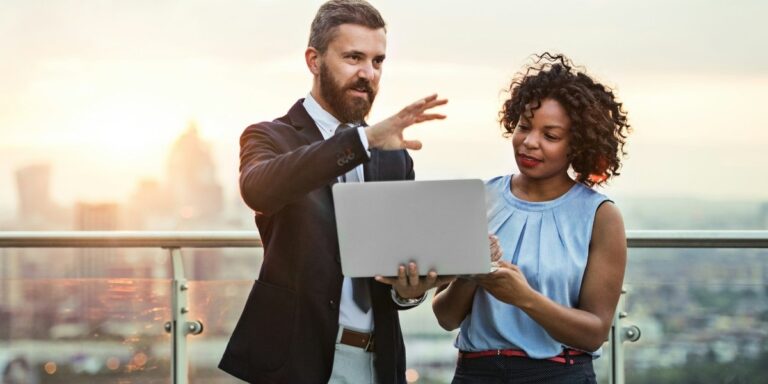 How Geographical Location Impacts Global Attention on Startups