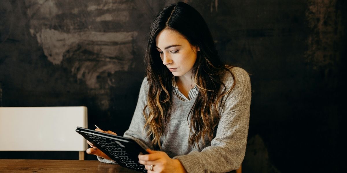 Bill Gates’ Daughter Phoebe Gates Co‑Founds AI Startup Phia