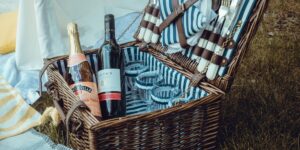 How Gift Baskets Can Elevate Your Brand’s Customer Experience