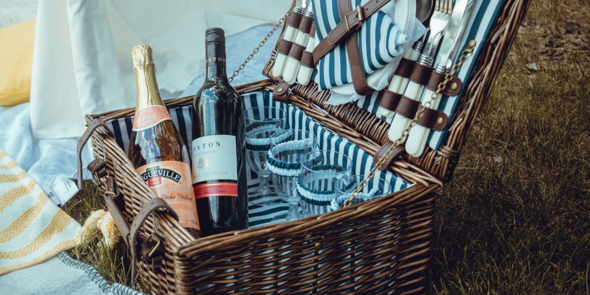 How Gift Baskets Can Elevate Your Brand’s Customer Experience