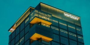 Verizon CEO Addresses Workforce Changes and AI Use