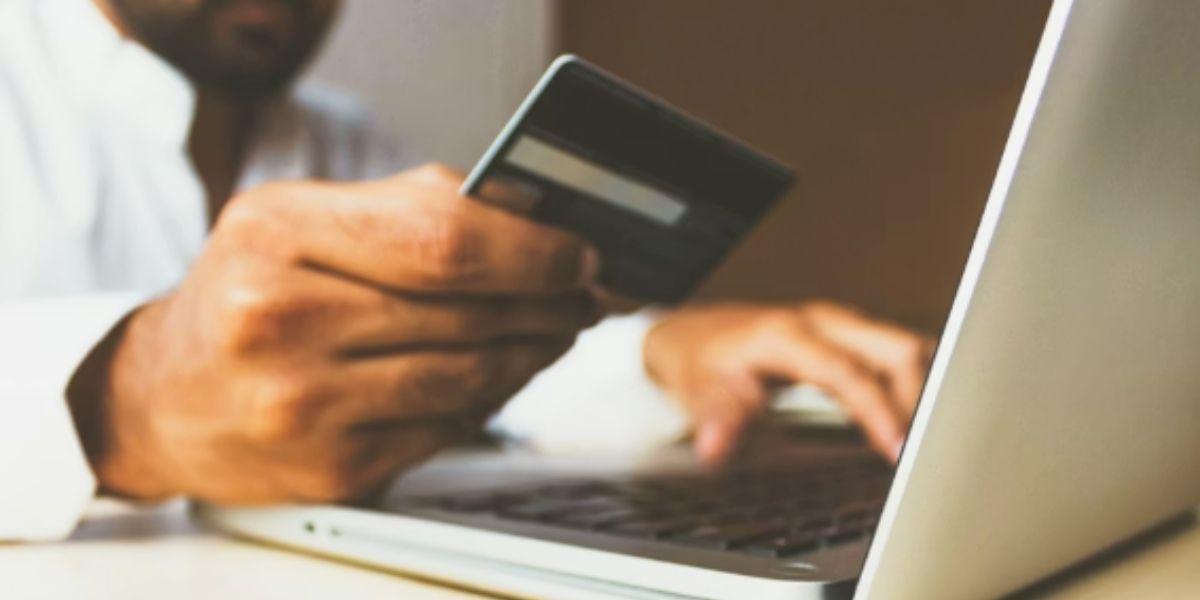 No-Fee Banking in Canada Exists, So Why Are Millions Still Paying for Their Chequing Account?