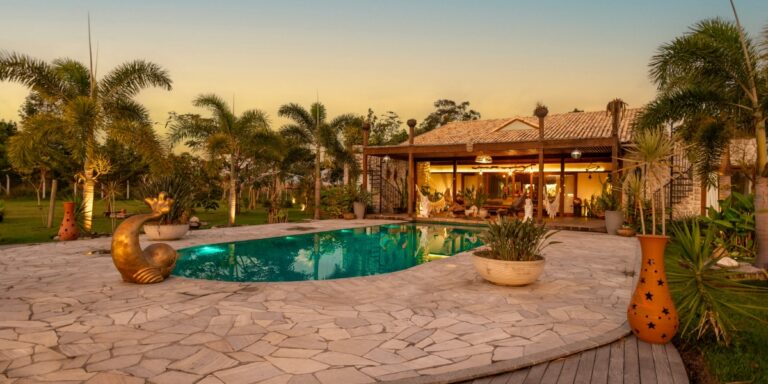 Luxury Safaris for US Honeymooners, Private Camps, Remote Lodges and Romantic Wild Places