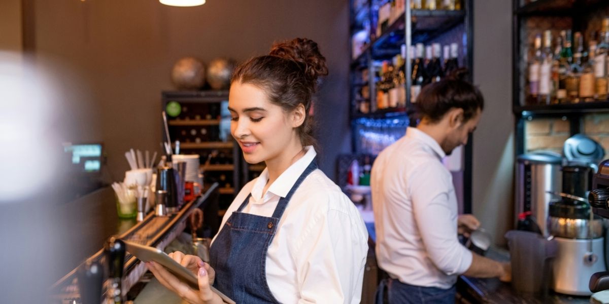 Olo Founder and CEO Noah Glass Pitches Second-Party Restaurant Ordering