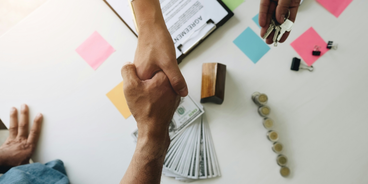 The Inventory Gamble: A Retail Owner's Story of Funding the Busy Season