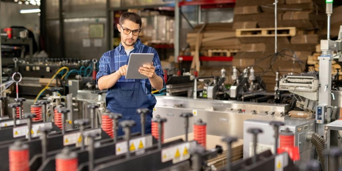 How AI-Powered Factories Are Changing Hardware Startups