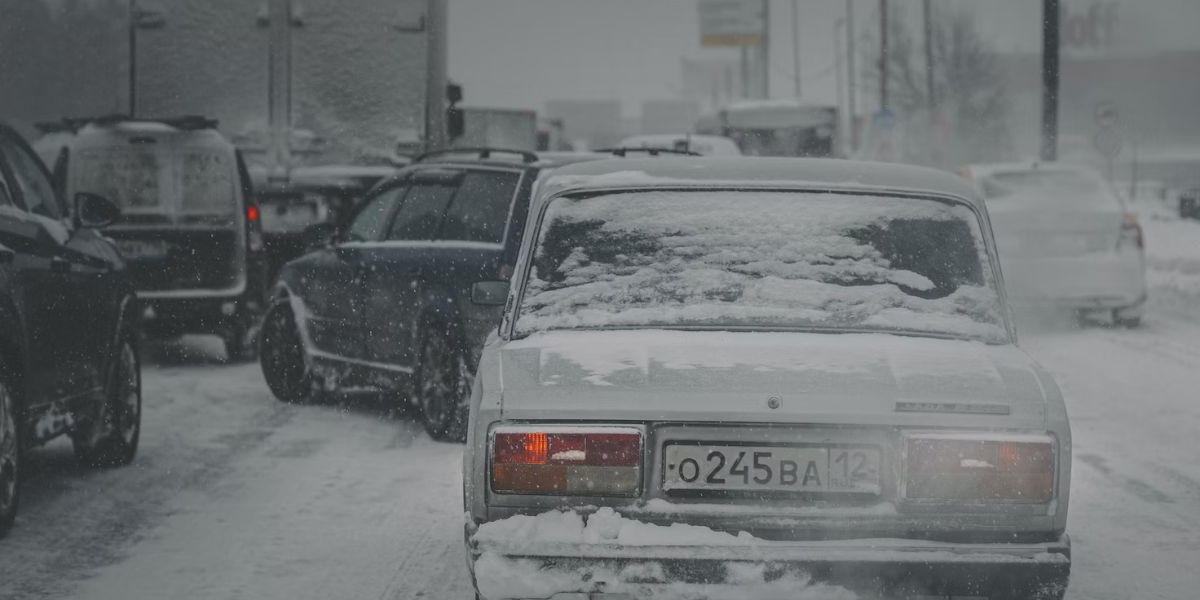 Preparing Your Vehicle for Winter: A Guide to Antifreeze, Winter Tires, and Battery Readiness